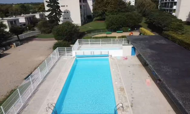 RESIDENTS : Piscine